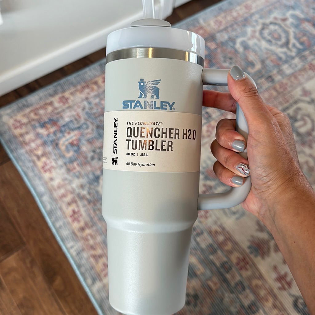 Brand New Never Used 30 Oz Stanley Tumbler